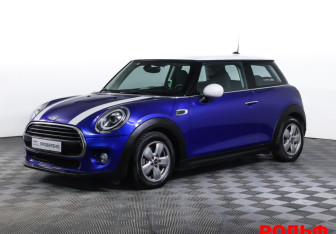 Подержанный автомобиль MINI Hatch 2018 года (1 фото)