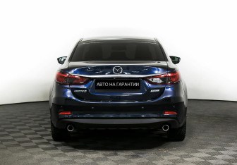 Подержанный автомобиль Mazda 6 Sedan 2015 года (6 фото)