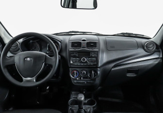 Подержанный автомобиль LADA (ВАЗ) Granta Sedan 2022 года (8 фото)