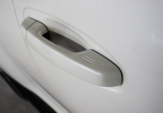 Подержанный автомобиль Toyota Land Cruiser Prado 2017 года (22 фото)