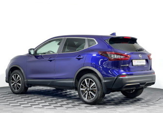 Подержанный автомобиль Nissan Qashqai 2020 года (7 фото)