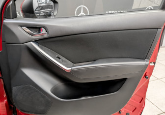 Подержанный автомобиль Mazda CX-5 2016 года (23 фото)