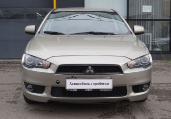Подержанный автомобиль Mitsubishi Lancer Sedan 2008 года (2 фото)