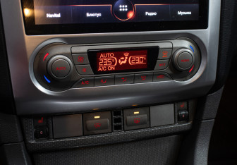 Подержанный автомобиль Ford Focus Hatchback 2010 года (19 фото)