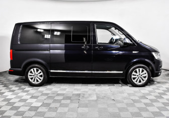 Подержанный автомобиль Volkswagen Multivan 2016 года (4 фото)