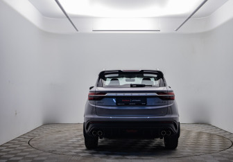 Подержанный автомобиль Geely Coolray 2022 года (6 фото)
