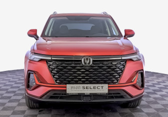 Подержанный автомобиль Changan CS35PLUS 2024 года (2 фото)