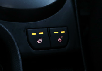 Подержанный автомобиль Kia Rio Sedan 2016 года (16 фото)