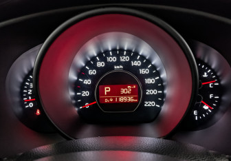 Подержанный автомобиль Kia Soul 2016 года (16 фото)