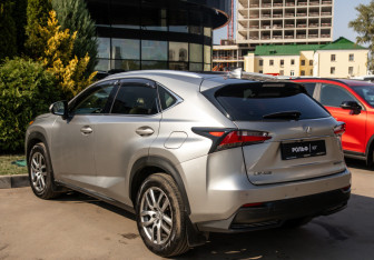 Подержанный автомобиль Lexus NX 2015 года (5 фото)