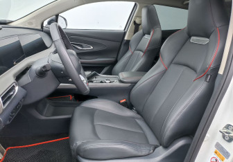 Подержанный автомобиль Changan UNI-T 2023 года (10 фото)