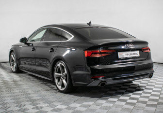 Подержанный автомобиль Audi A5 Liftback 2017 года (7 фото)