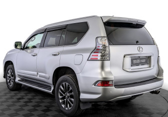 Подержанный автомобиль Lexus GX 2017 года (7 фото)