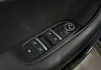 Подержанный автомобиль Chery Tiggo 8 2021 года (12 фото)