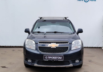 Подержанный автомобиль Chevrolet Orlando 2011 года (2 фото)