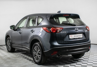 Подержанный автомобиль Mazda CX-5 2012 года (7 фото)