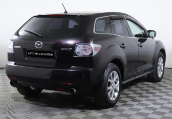 Подержанный автомобиль Mazda CX-7 2008 года (3 фото)