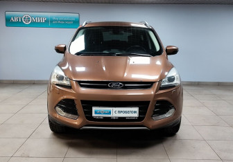 Подержанный автомобиль Ford Kuga 2013 года (2 фото)