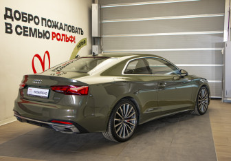 Подержанный автомобиль Audi A5 Coupe 2021 года (4 фото)