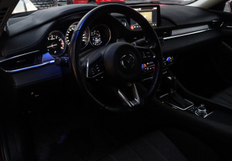 Подержанный автомобиль Mazda 6 Sedan 2022 года (14 фото)