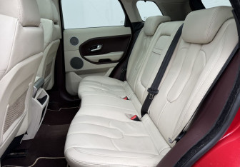 Подержанный автомобиль Land Rover Range Rover Evoque 2012 года (11 фото)