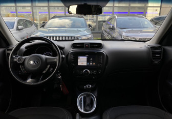 Подержанный автомобиль Kia Soul 2017 года (11 фото)