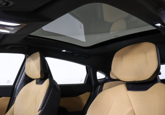 Подержанный автомобиль Changan UNI-V 2023 года (15 фото)