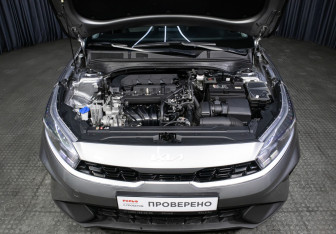 Подержанный автомобиль Kia K3 Sedan 2021 года (9 фото)