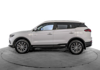 Подержанный автомобиль Geely Atlas Pro 2023 года (8 фото)