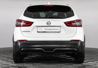 Подержанный автомобиль Nissan Qashqai 2021 года (6 фото)
