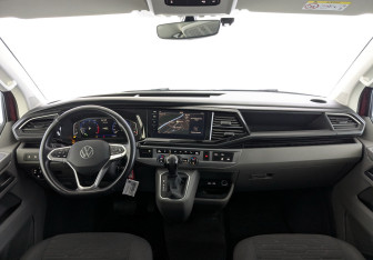 Подержанный автомобиль Volkswagen Caravelle 2022 года (14 фото)