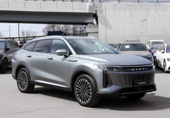 Подержанный автомобиль Exeed RX 2024 года (3 фото)