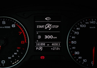 Подержанный автомобиль Audi A3 Sedan 2013 года (16 фото)
