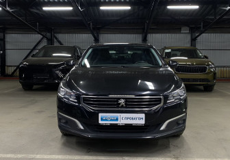 Подержанный автомобиль Peugeot 508 Sedan 2016 года (2 фото)