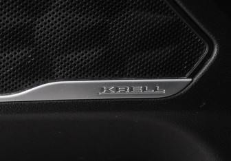 Подержанный автомобиль Hyundai Santa Fe 2019 года (15 фото)