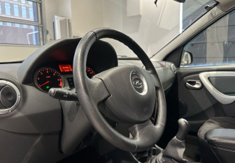 Подержанный автомобиль LADA (ВАЗ) Largus Wagon 2020 года (12 фото)