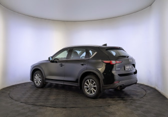 Подержанный автомобиль Mazda CX-5 2024 года (7 фото)