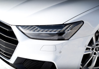 Подержанный автомобиль Audi A7 2021 года (17 фото)