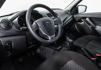 Подержанный автомобиль LADA (ВАЗ) Granta Sedan 2018 года (7 фото)