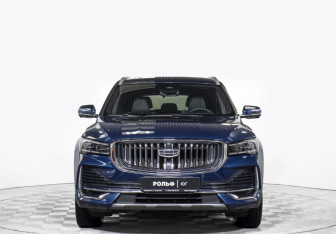 Подержанный автомобиль Geely Monjaro 2024 года (2 фото)