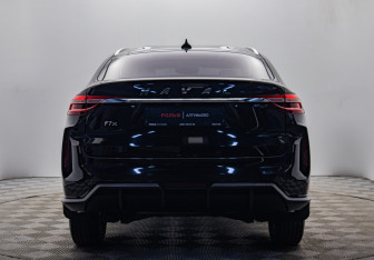 Подержанный автомобиль Haval F7x 2022 года (4 фото)