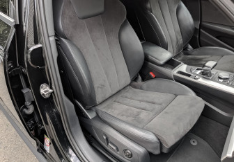 Подержанный автомобиль Audi A4 allroad 2019 года (23 фото)