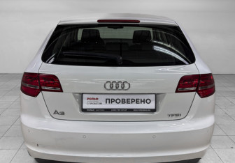 Подержанный автомобиль Audi A3 Hatchback 2012 года (5 фото)