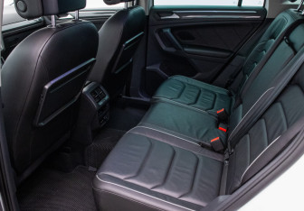 Подержанный автомобиль Volkswagen Tiguan 2020 года (11 фото)