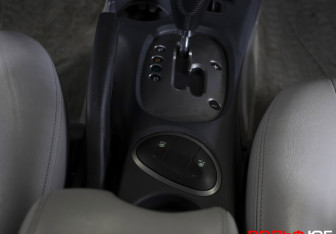 Подержанный автомобиль Hyundai Santa Fe 2010 года (9 фото)