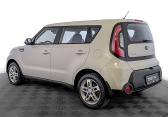 Подержанный автомобиль Kia Soul 2016 года (7 фото)