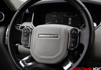 Подержанный автомобиль Land Rover Range Rover 2013 года (13 фото)