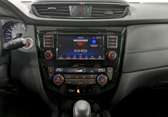 Подержанный автомобиль Nissan Qashqai 2021 года (24 фото)