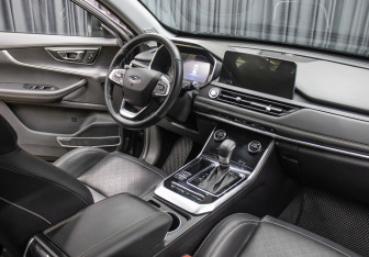 Подержанный автомобиль Chery Tiggo 8 2020 года (12 фото)