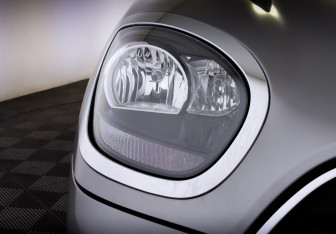 Подержанный автомобиль MINI Countryman 2018 года (17 фото)